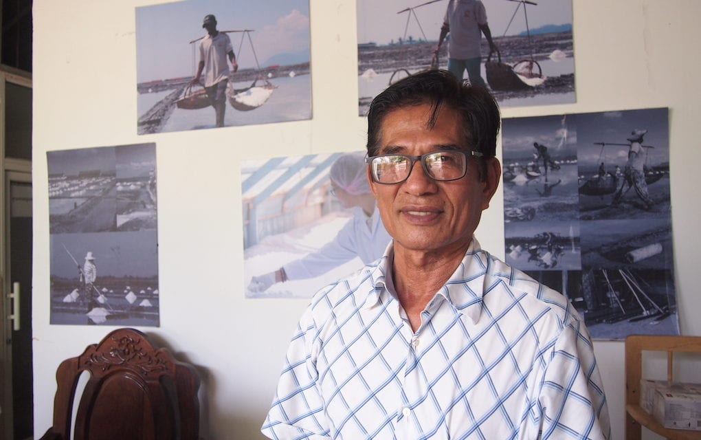 Bun Narin, former technical chief of the Salt Producers Community of Kampot and Kep, and chair of Thaung Enterprise salt producing company. Narin is working with his daughter, Thyda Thaung, to transform the family business into a company that exports high-quality natural salt. (Danielle Keeton-Olsen/VOD)